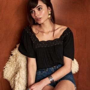 Sezane Bea noir Scalloped Black Top, EU 42